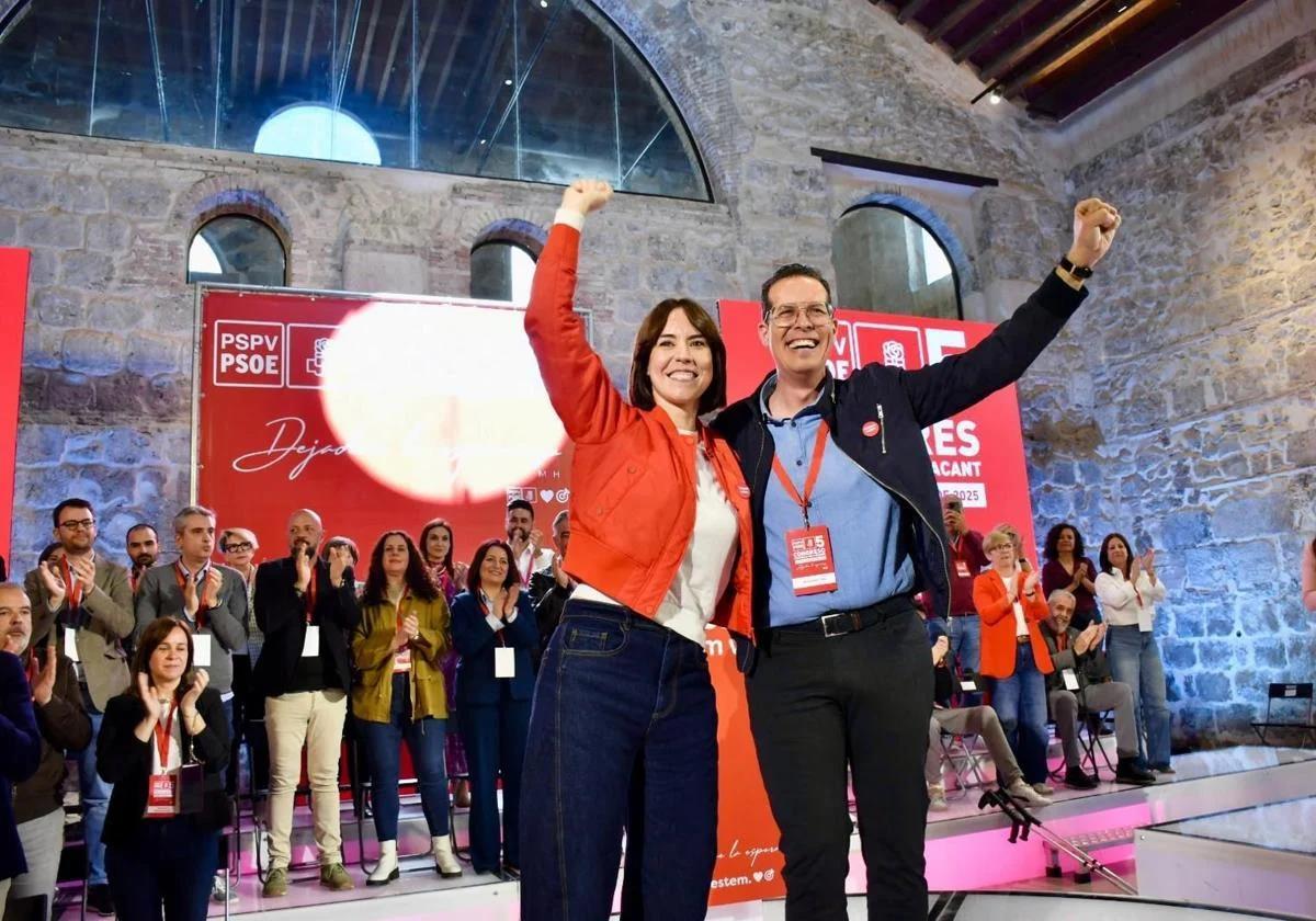The General Secretary of PSPV, Diana Morant, with her Alicante counterpart, Rubén Alfaro.