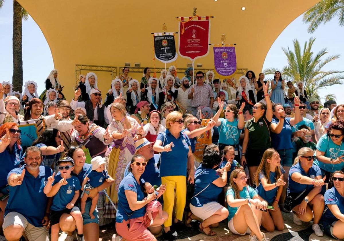 La séptima categoría de las Hogueras de Alicante se queda sin premio económico