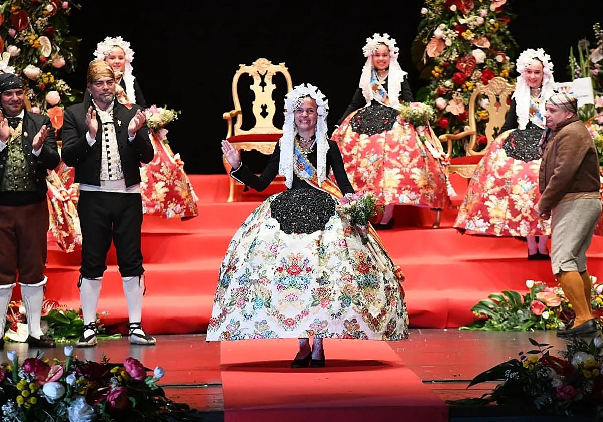 Martina Lloret Rocamora durante su proclamación.