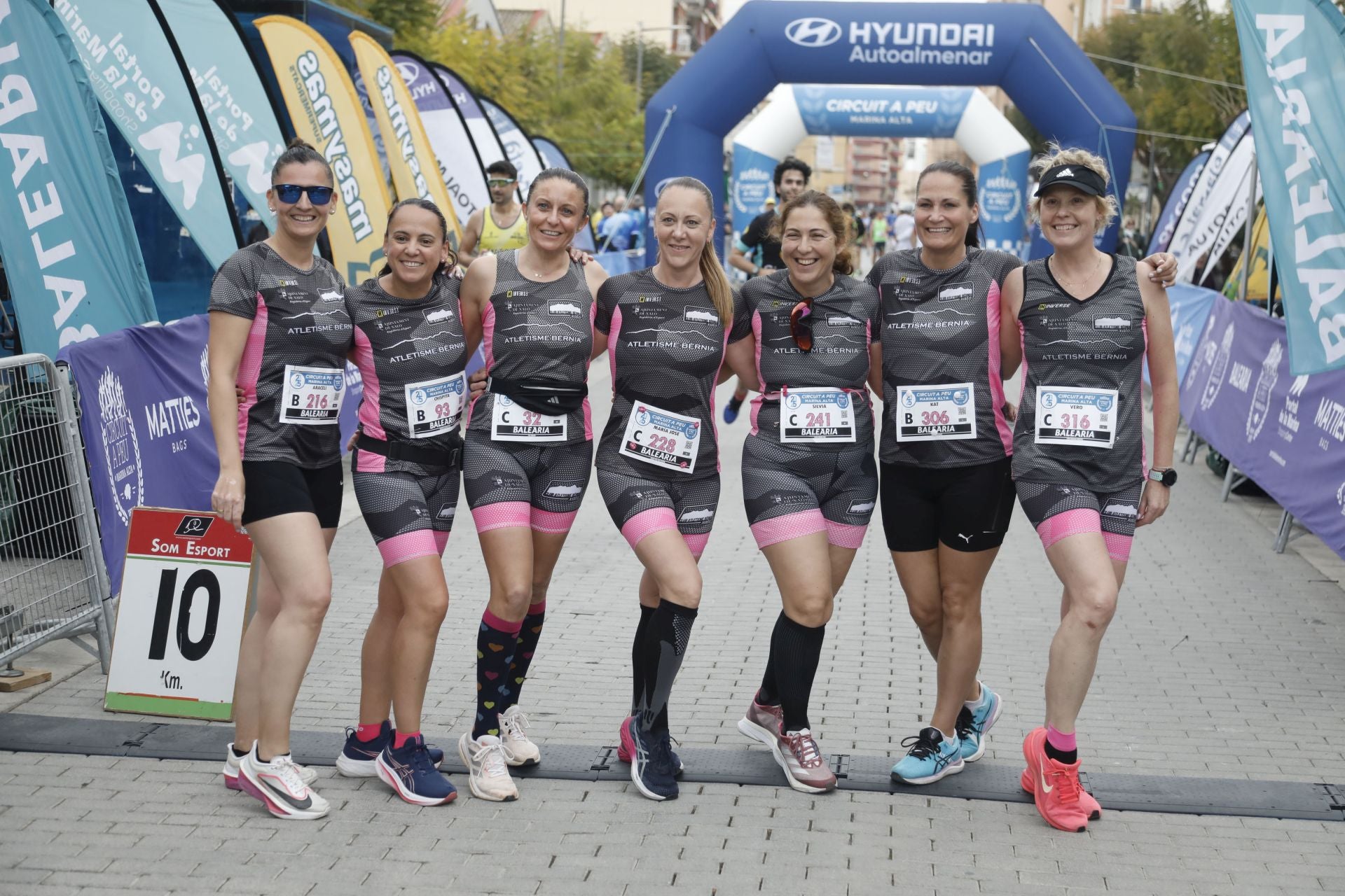 Búscate en las fotos de la Volta a Peu de Dénia