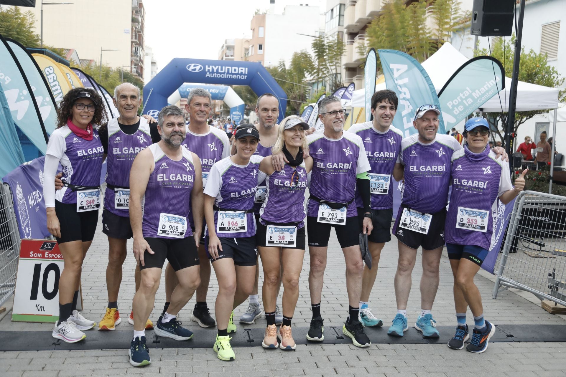 Búscate en las fotos de la Volta a Peu de Dénia