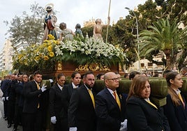 VÍDEO: Así ha sido la salida de 'La Burrita' en Alicante