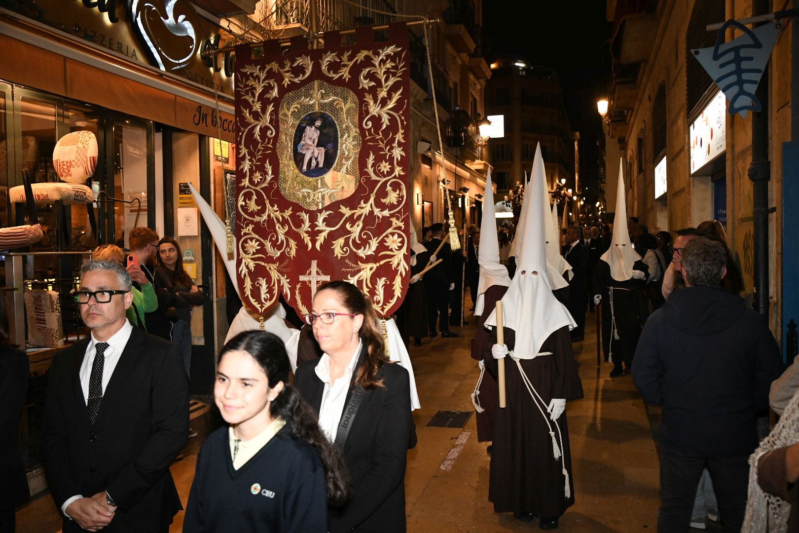 La devoción del Lunes Santo recorre las calles de Alicante