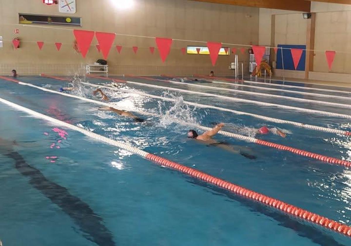 Closure of Elche's Indoor Municipal Pool Following Ceiling Collapse