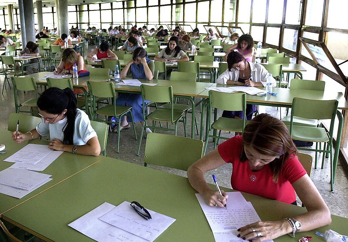 Foto de archivo de una prueba de oposiciones en un municipio de la Comunitat.