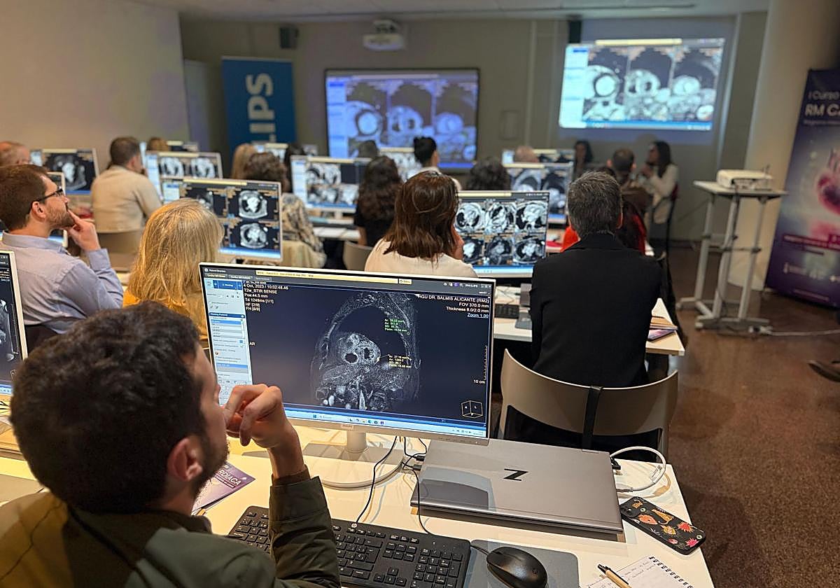 El servicio cuenta con una trayectoria asistencial superior a 20 años