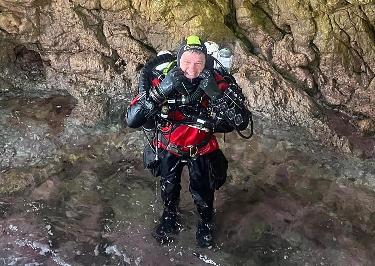 Imagen secundaria 1 - Hito histórico en la cueva del Moraig: avanzan hasta los 3 kilómetros y exploran 260 metros de galerías