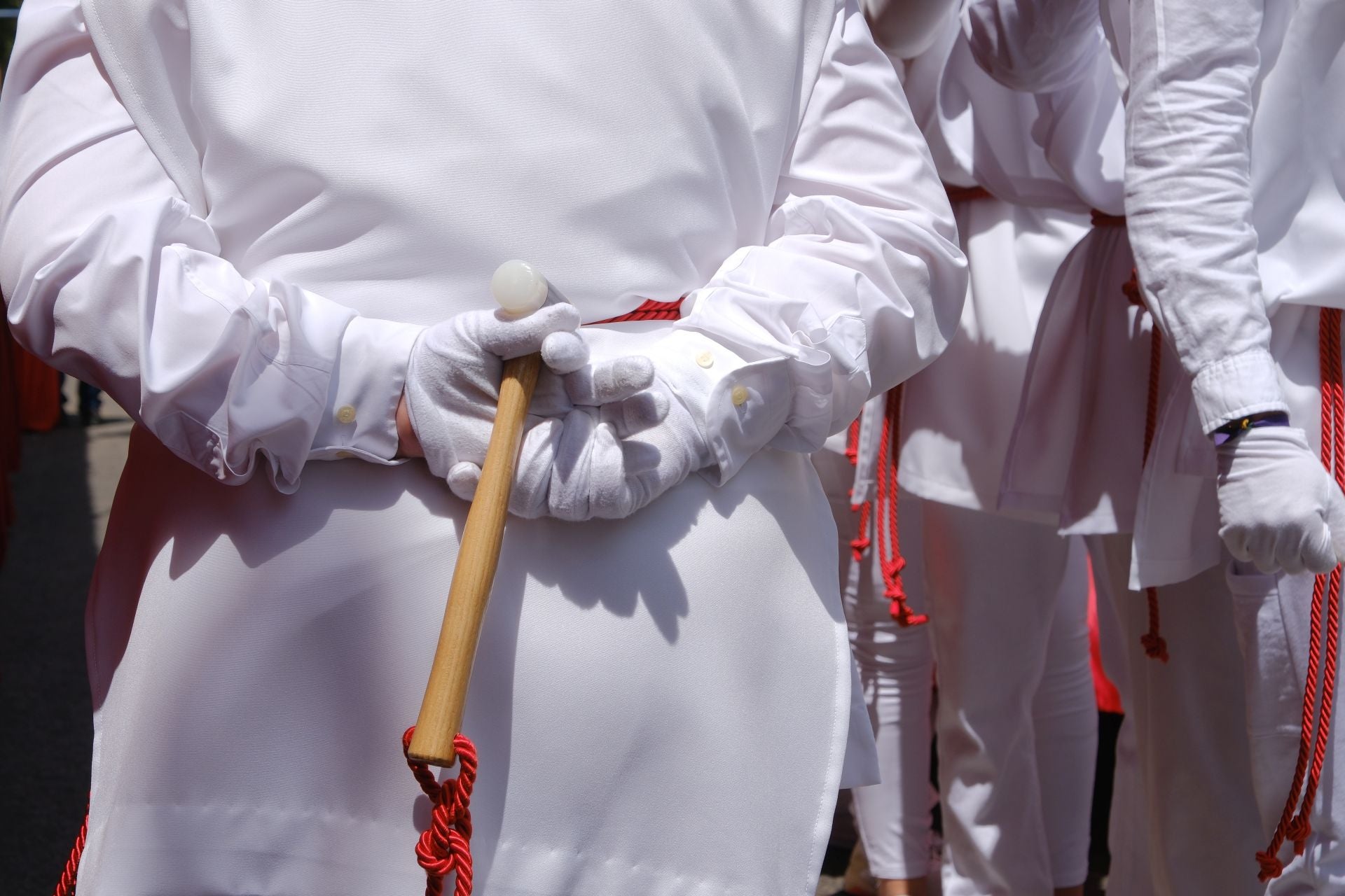 La Sentencia de Jesús llena de emoción las calles de Alicante en la mañana del Viernes Santo