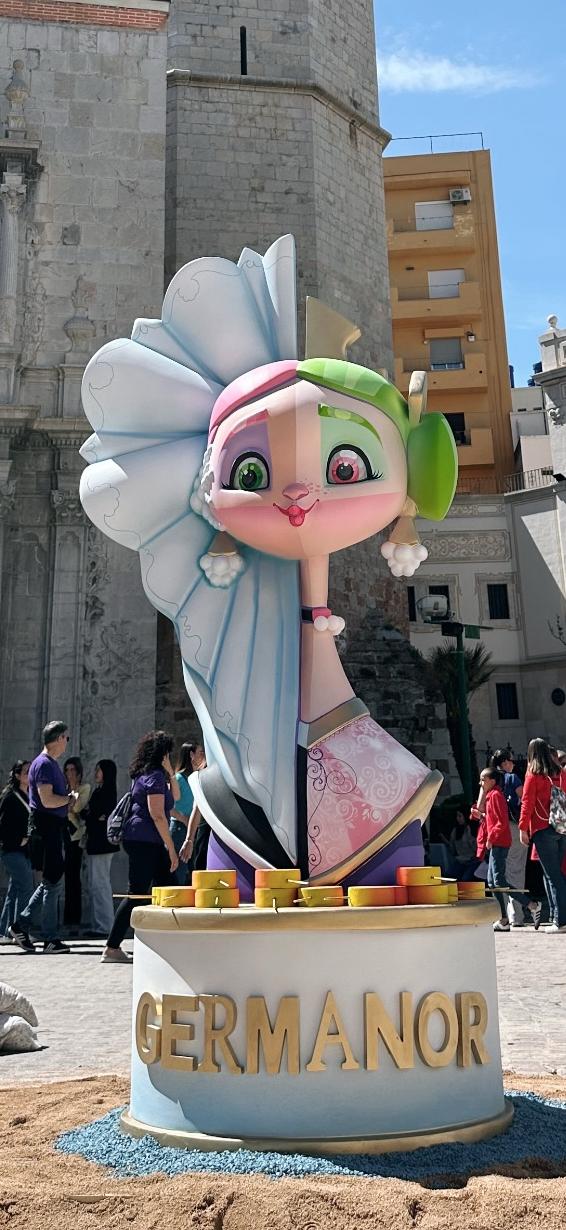 Las candidatas a bellea del foc infantil disfrutan de sus convivencias en Burriana