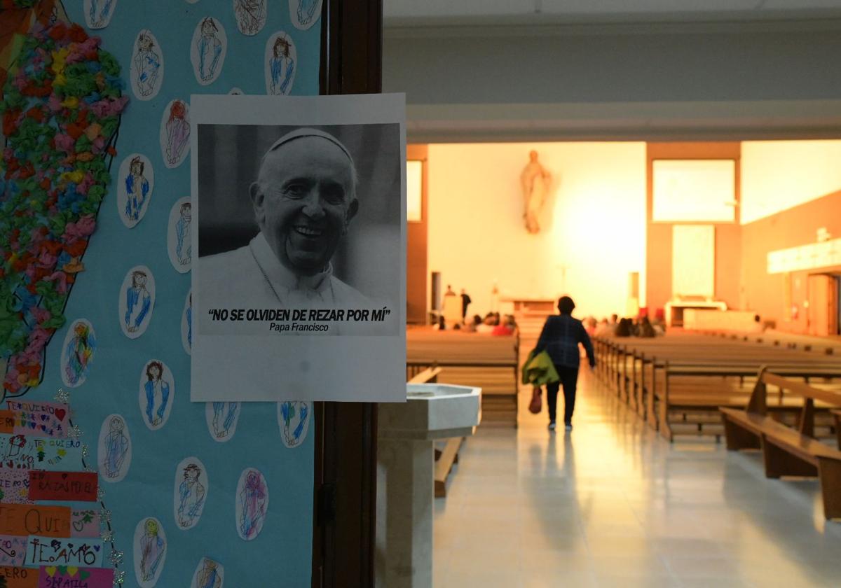 Mass in honour of Pope Francis at the Jesuits in Alicante.