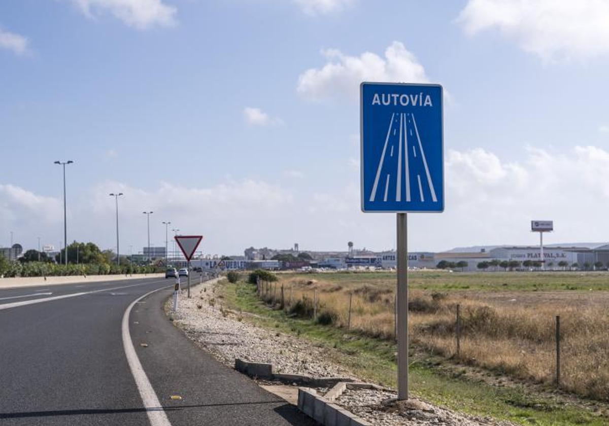 Alicante proyecta nuevos barrios alrededor de la autovía con 28.000 viviendas.