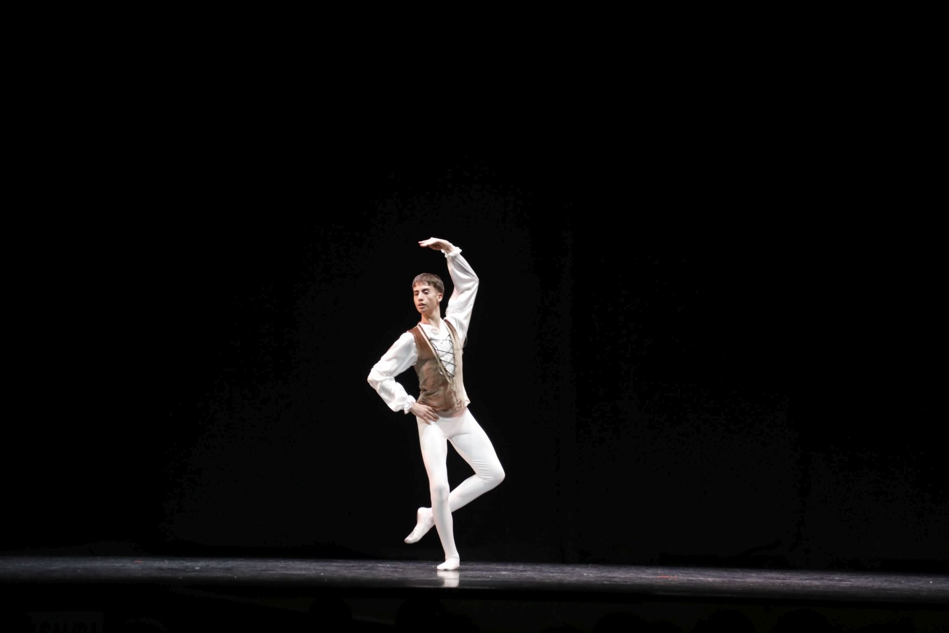 El Jove Ballet de la Marina inicia su gira en Dénia