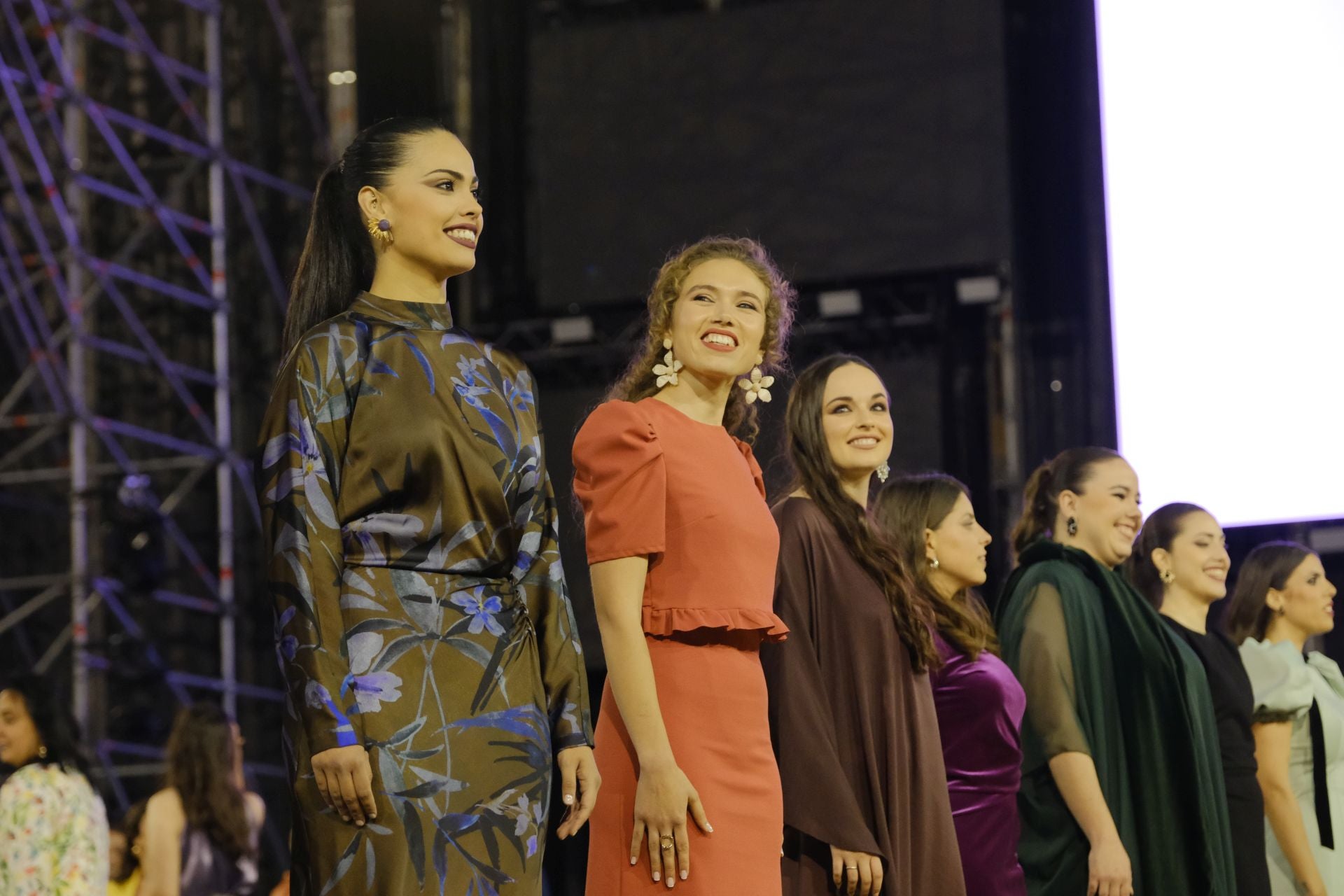El ensayo de las candidatas a Bellea del Foc 2025, en imágenes