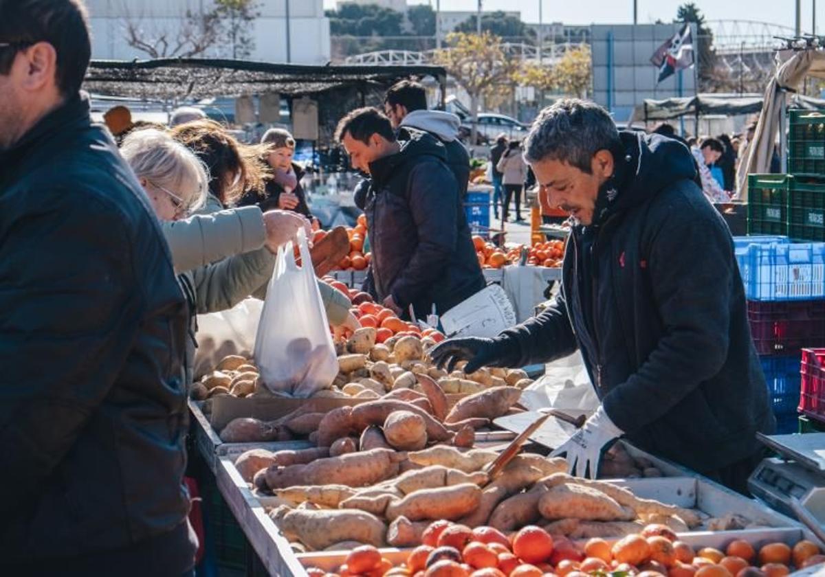 Vegetable stall at the Teulada 'José Manuel Gosálbez' market, in an archive image.