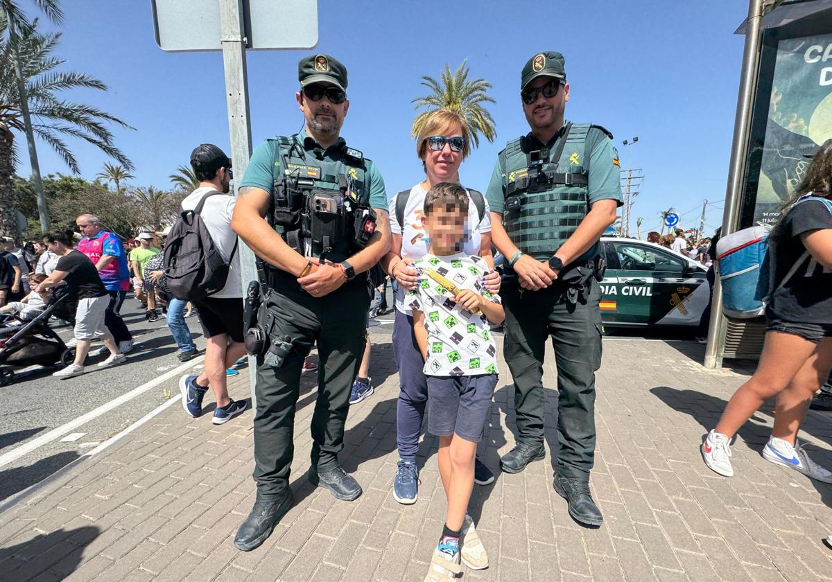 Milagro en la romería de la Santa Faz: rescatan en apenas un cuarto de hora a un niño perdido