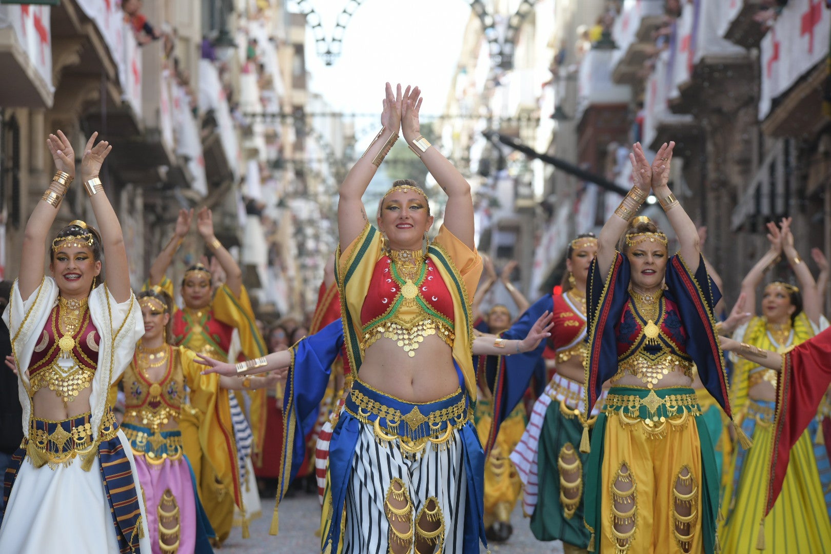 La Entrà de Moros y Cristianos de Alcoi arranca con la capitanía de los aragoneses