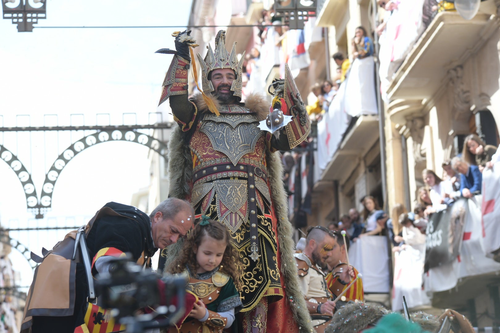 La Entrà de Moros y Cristianos de Alcoi arranca con la capitanía de los aragoneses