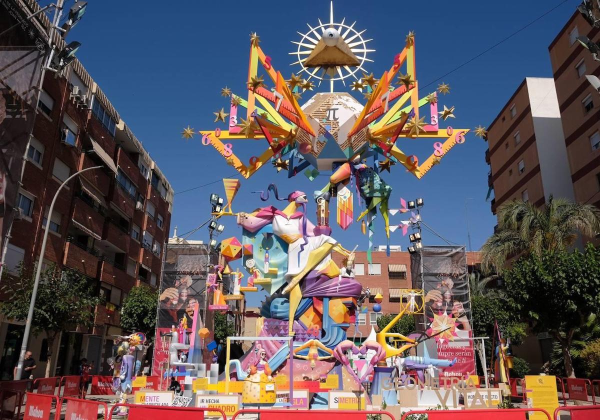 'Vital Geometry' in Florida Portazgo, 2024 Winning Bonfire.