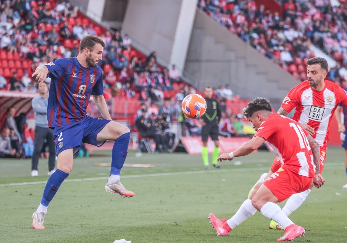 Eldense y Alcoyano, dos históricos con el agua al cuello
