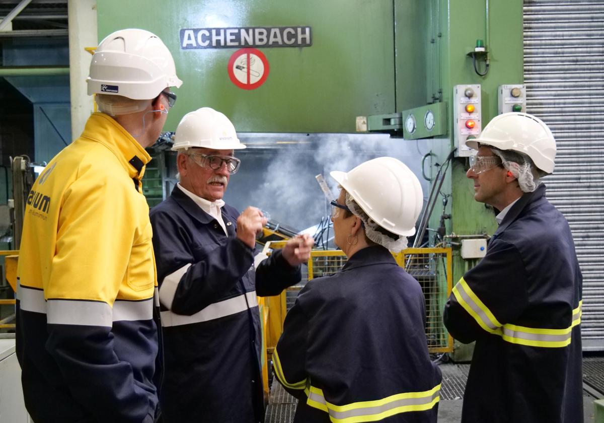 Aludium quiere potenciar sus exportaciones a través del Puerto de Alicante