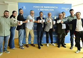 Los ponentes del foro de Emergencia y Prevención organizado por TodoAlicante.
