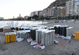 Fuegos y artificios en la playa del Cocó.