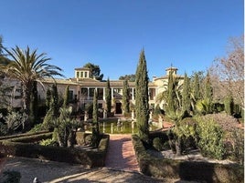 Hotel rural en Alcolecha a la venta.