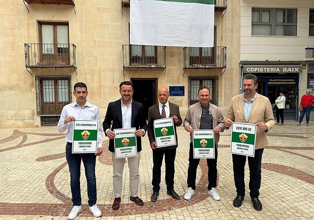 Campaña de las peñas del Elche en apoyo al ascenso del equipo.