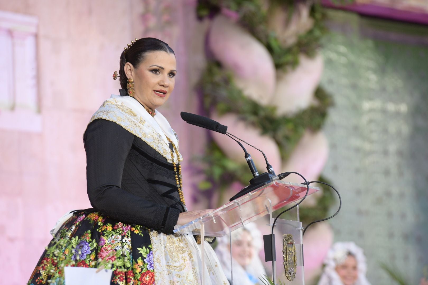 Así ha sido la vuelta de la proclamación de la bellea del foc al Ayuntamiento de Alicante