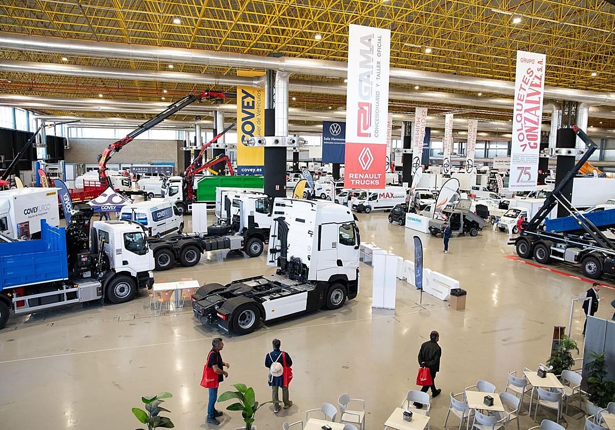 Pabellones de IFA con la feria Expovans&Trucks.
