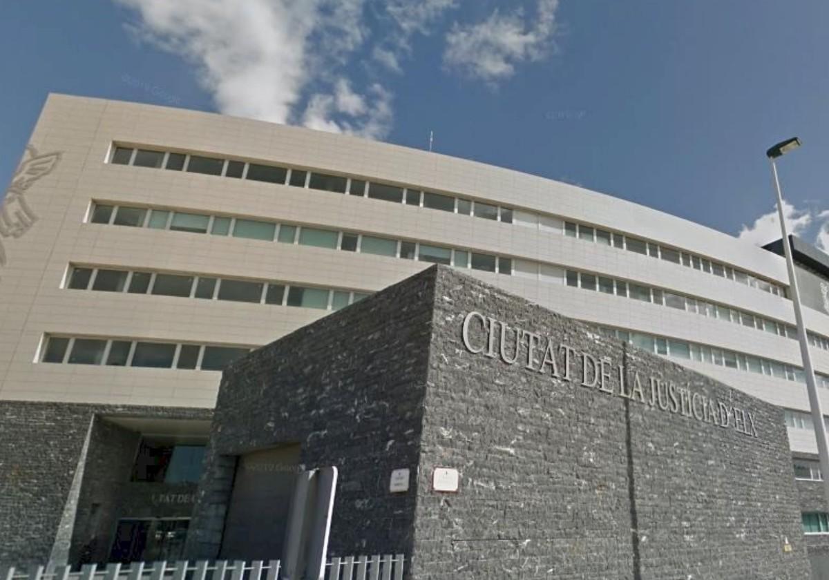 Fachada de la Ciudad de la Justicia de Elche.