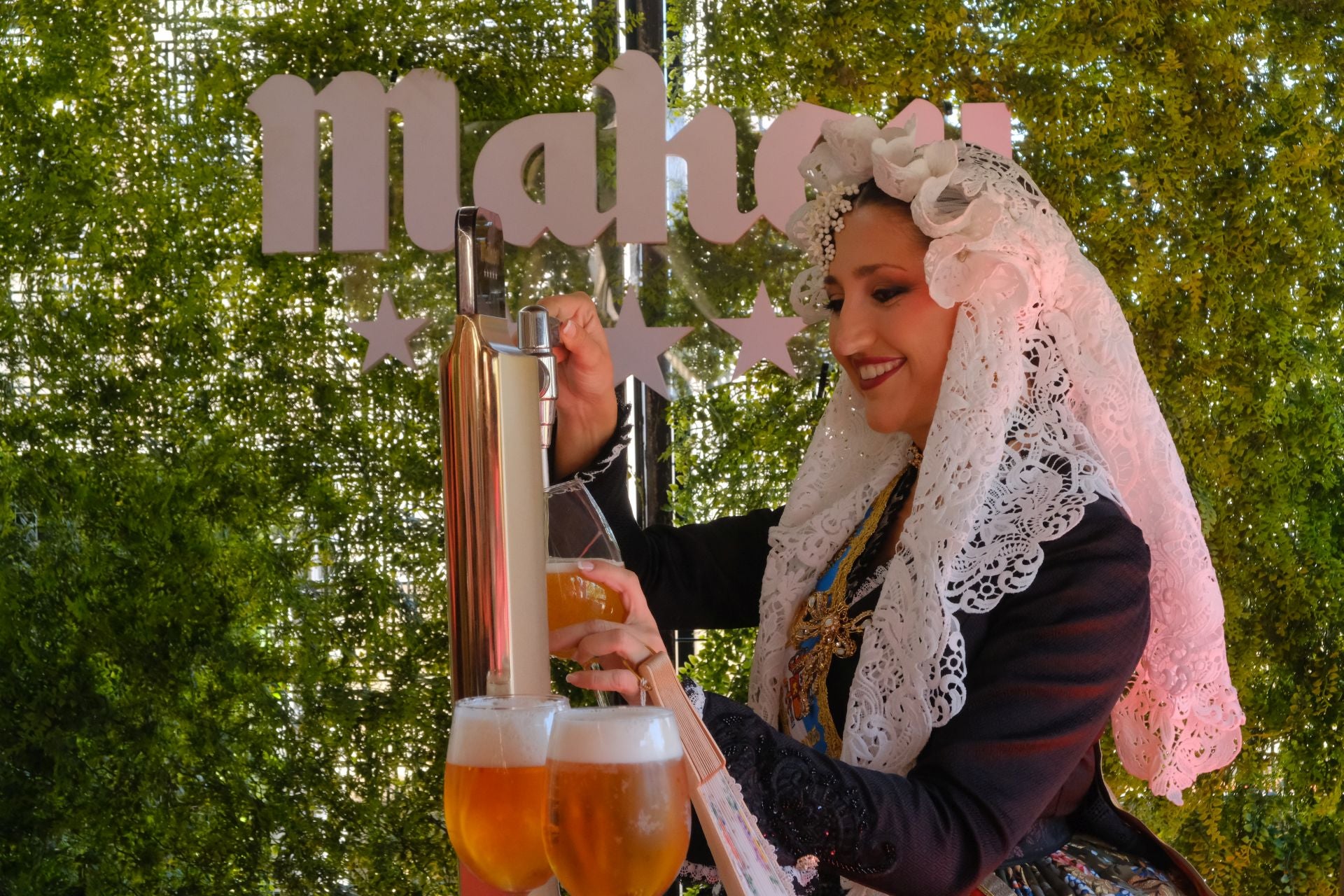 El botellín de cerveza más especial de las Hogueras de Alicante