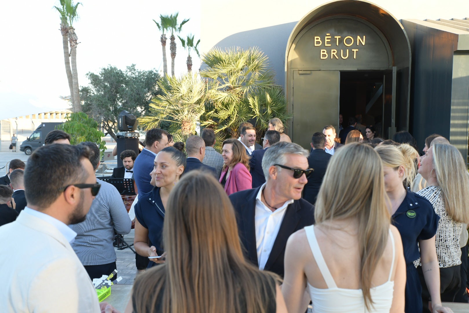 El estreno de Béton Brut, en imágenes