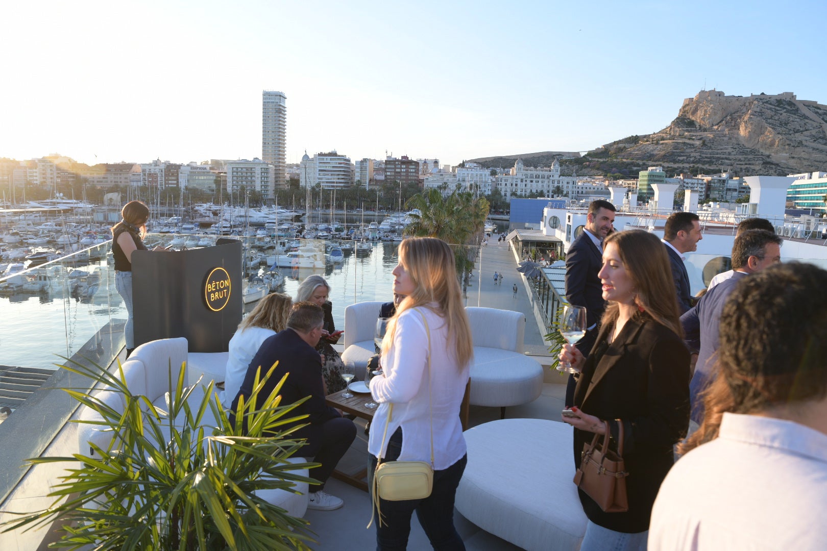 El estreno de Béton Brut, en imágenes