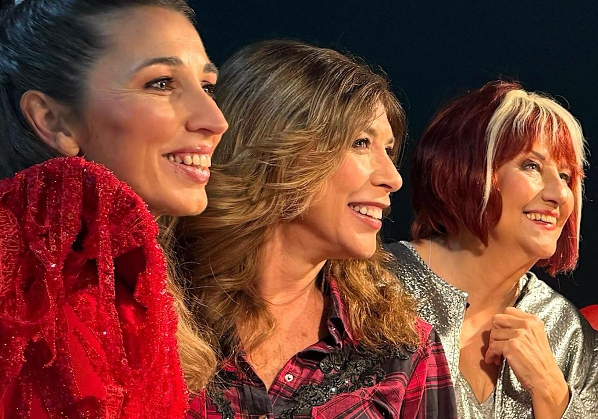 Actress Eva Isanta, alongside the cast of 'Las que gritan'.