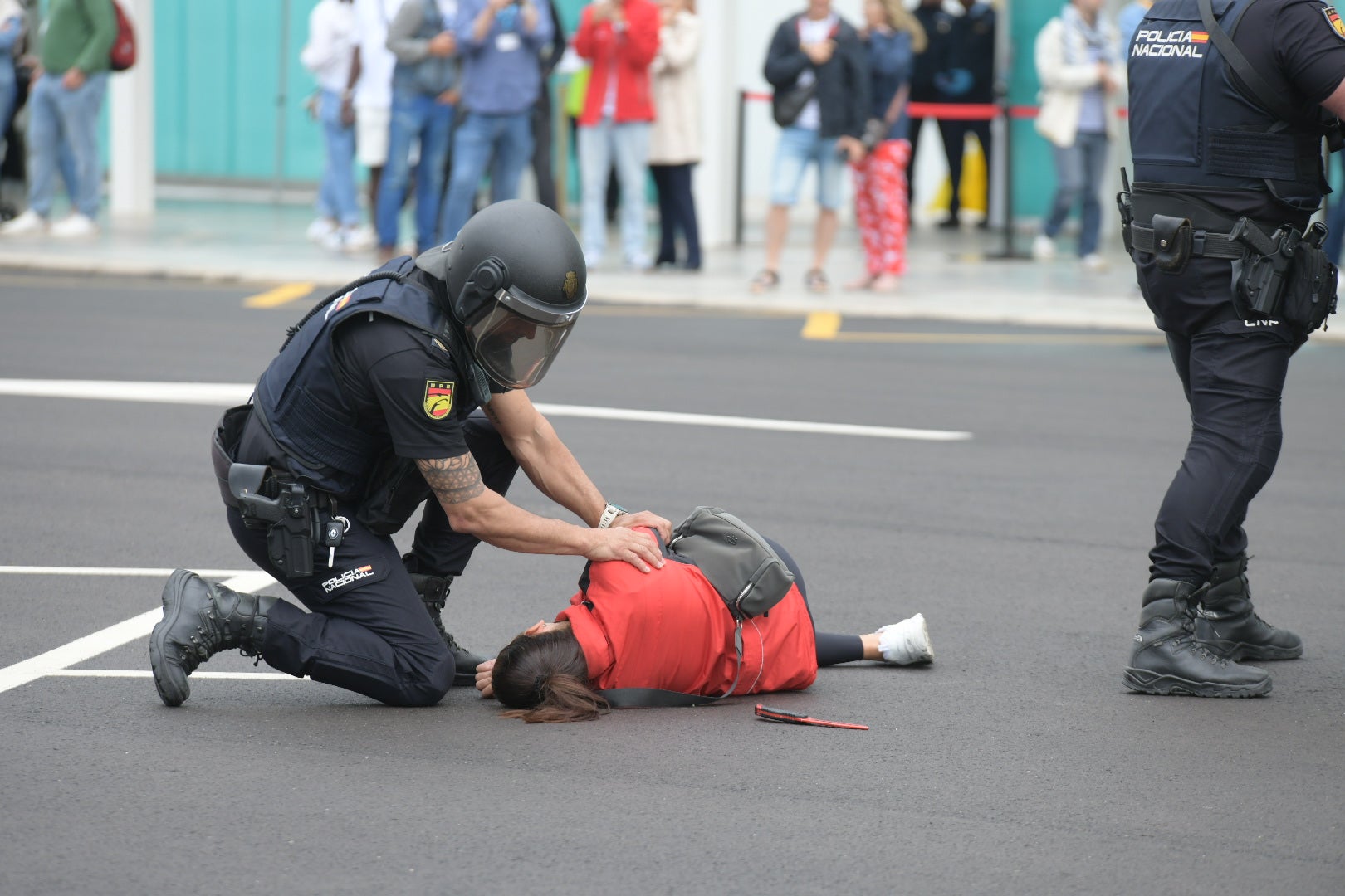 Las imágenes más impactantes del simulacro antiterrorista en Alicante