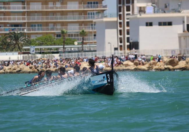 Final del campeonato de remo.