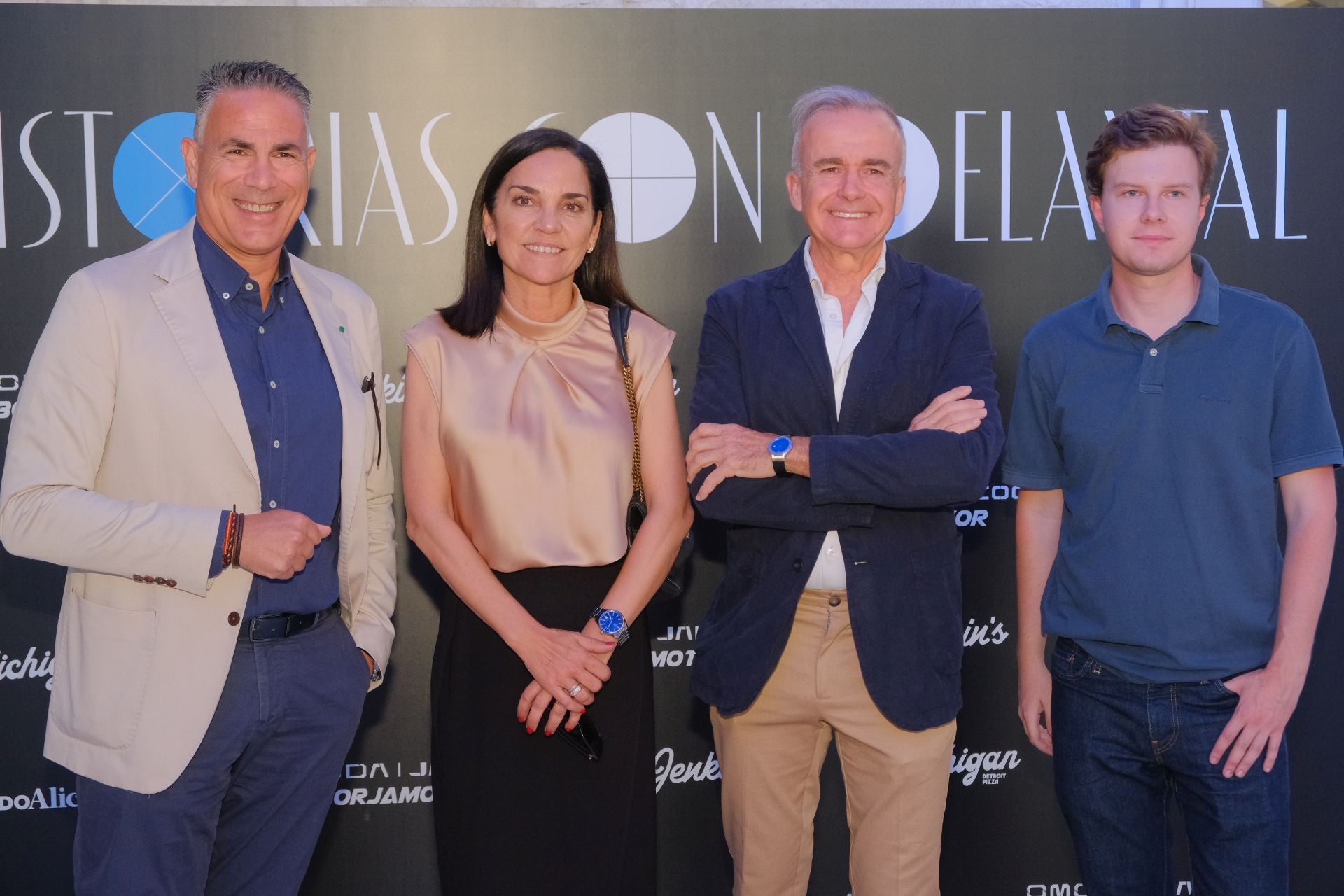 Búscate en el &#039;photocall&#039; de los premios &#039;Historias con delantal 2025&#039; de TodoAlicante