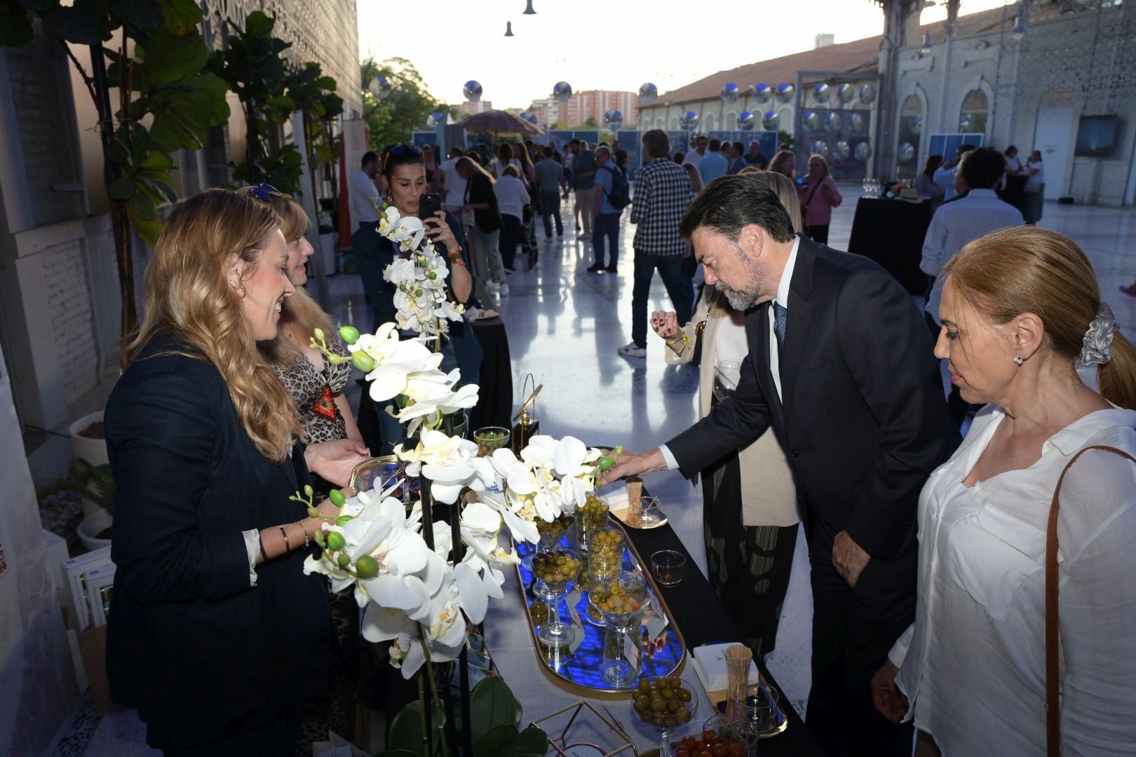 La gastronomía alicantina enamora en los premios &#039;Historias con delantal 2025&#039;