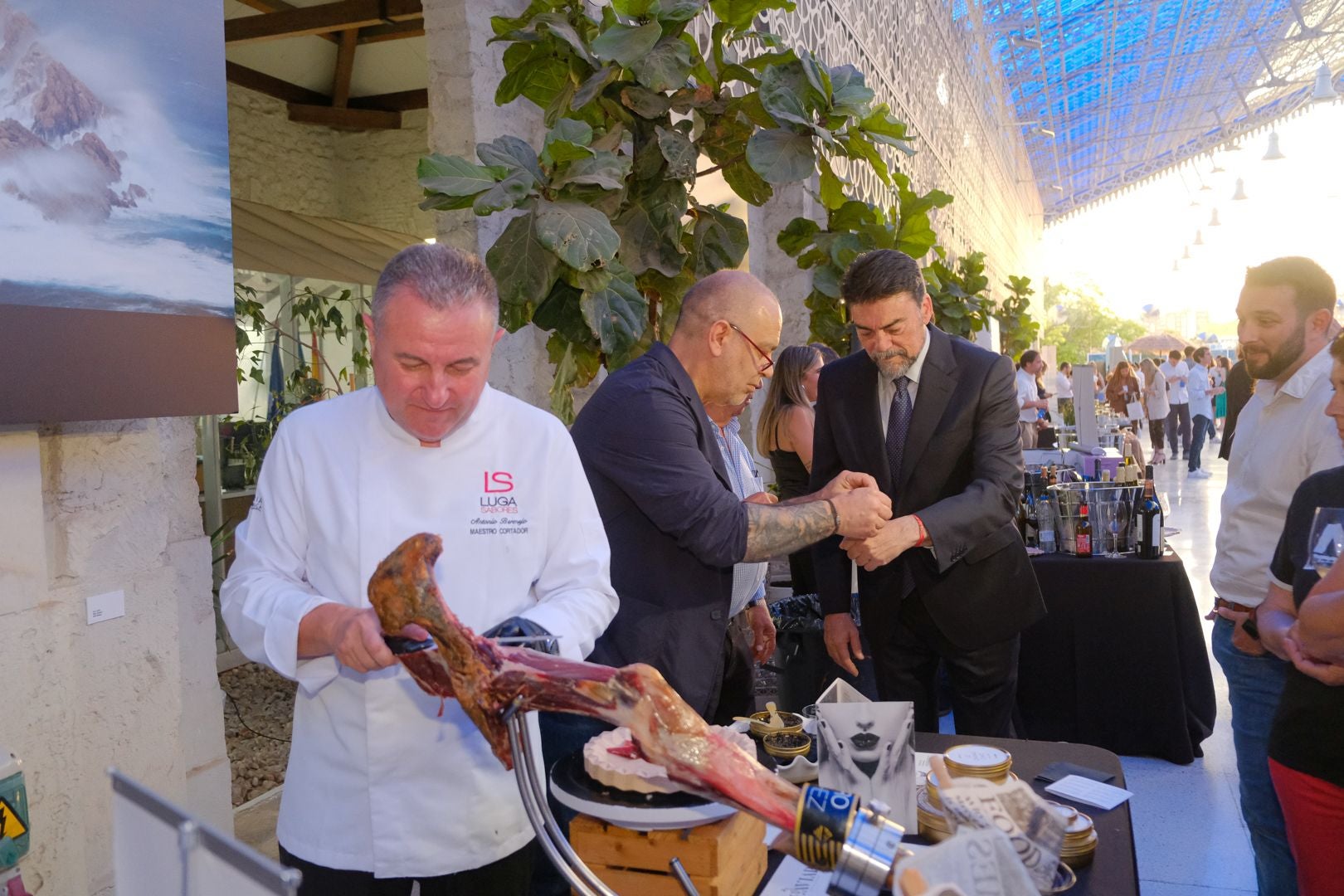 La gastronomía alicantina enamora en los premios &#039;Historias con delantal 2025&#039;