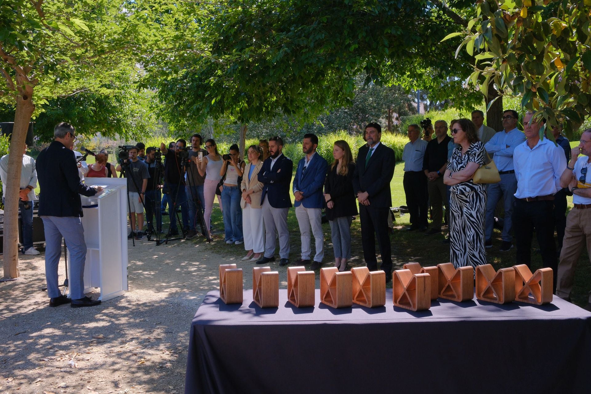 Alicante reconoce a los creadores del parque inundable de La Marjal