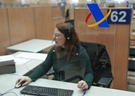 Trabajadora de la Agencia Tributaria.