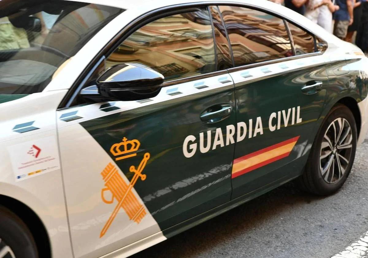 A patrol of the Civil Guard.