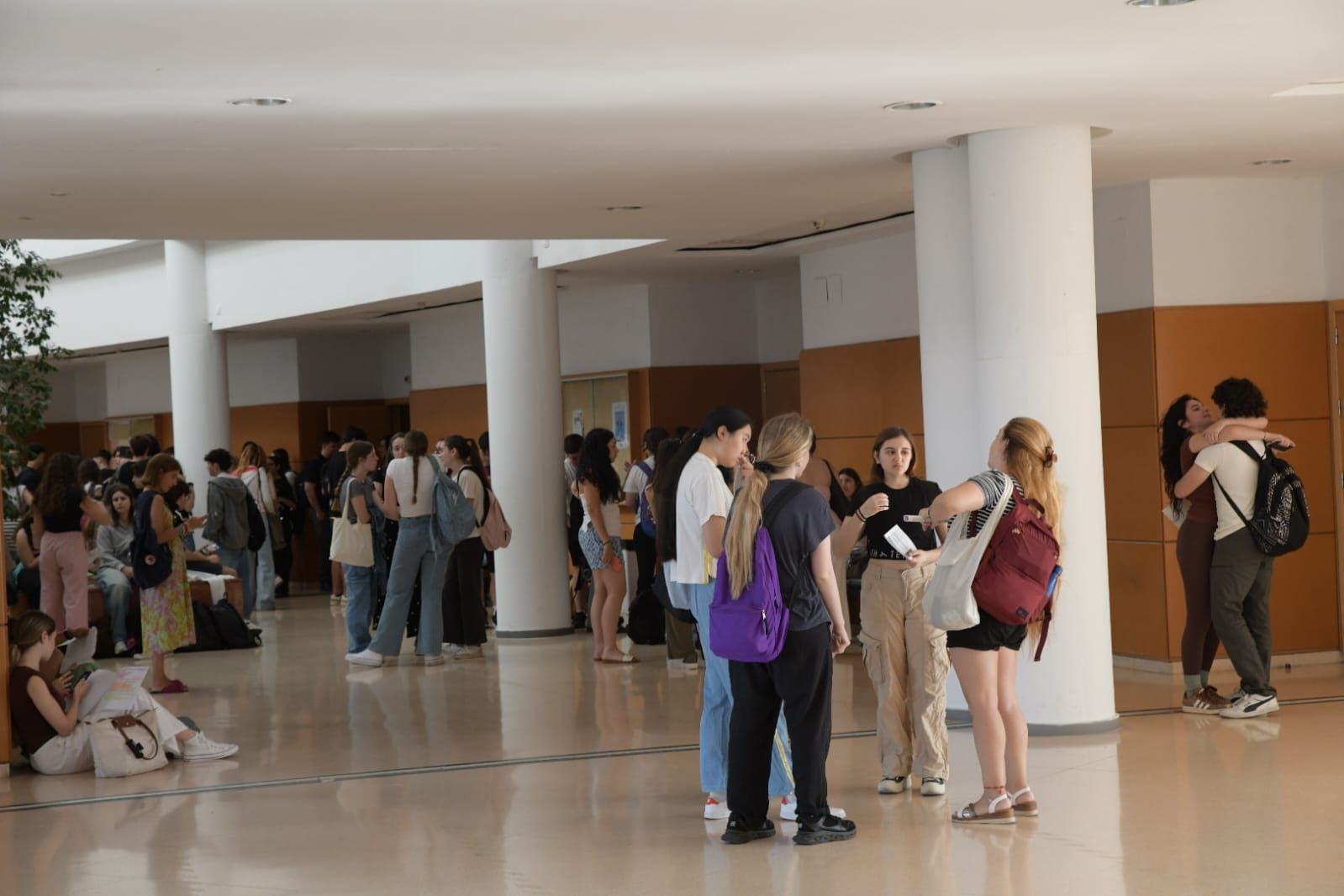 Más de 8.200 jóvenes alicantinos deciden a partir de hoy su futuro en la PAU