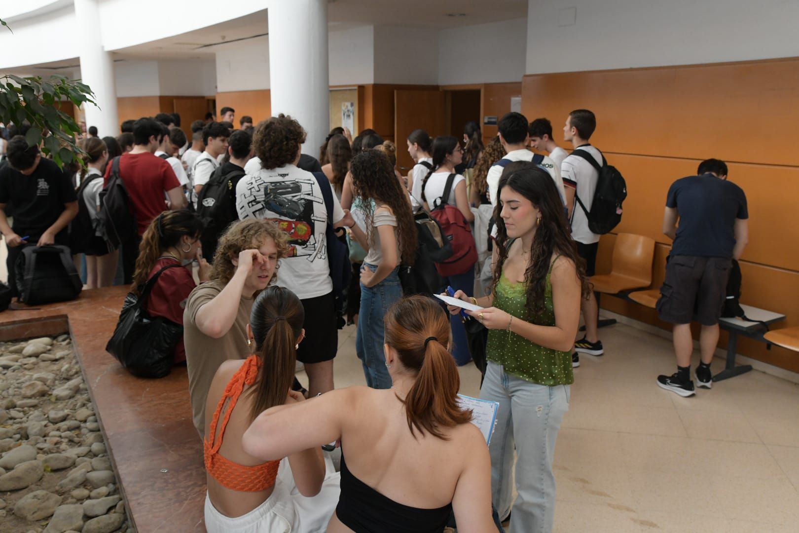 Más de 8.200 jóvenes alicantinos deciden a partir de hoy su futuro en la PAU