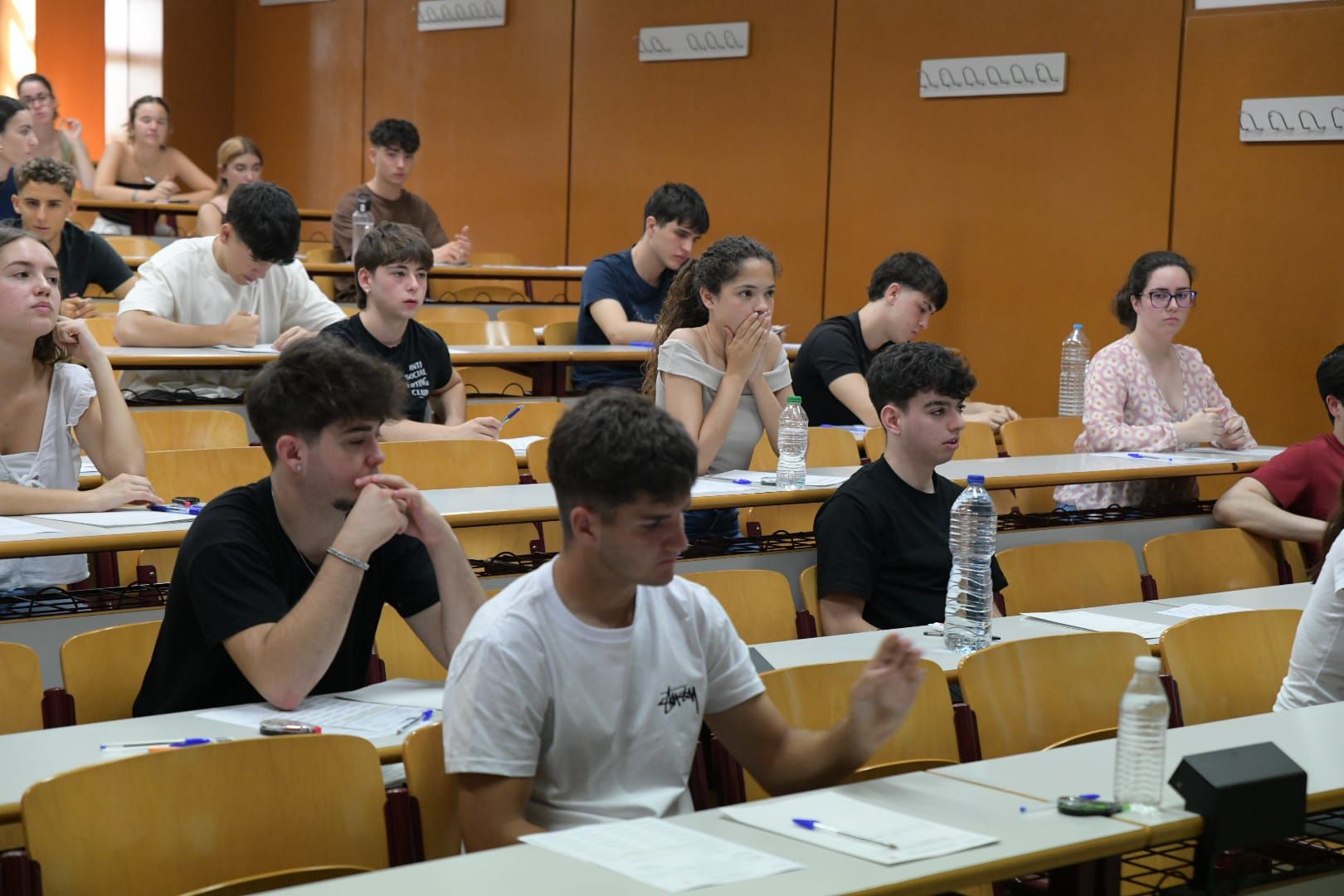 Más de 8.200 jóvenes alicantinos deciden a partir de hoy su futuro en la PAU