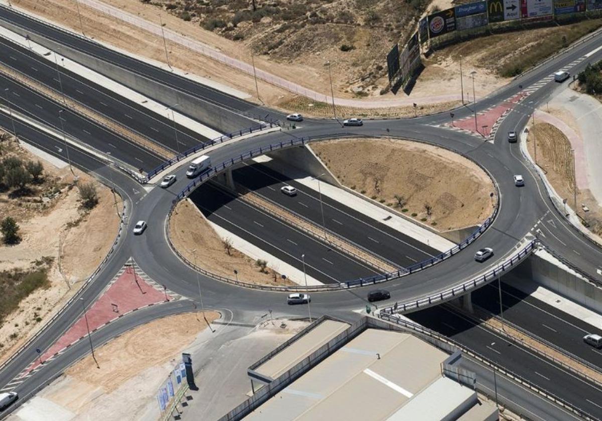 The Southern Ring Road (EL-20) of Elche.