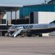 Imagen principal - Ryanair cancela los vuelos a uno de sus destinos en Centroeuropa desde el aeropuerto de Alicante-Elche