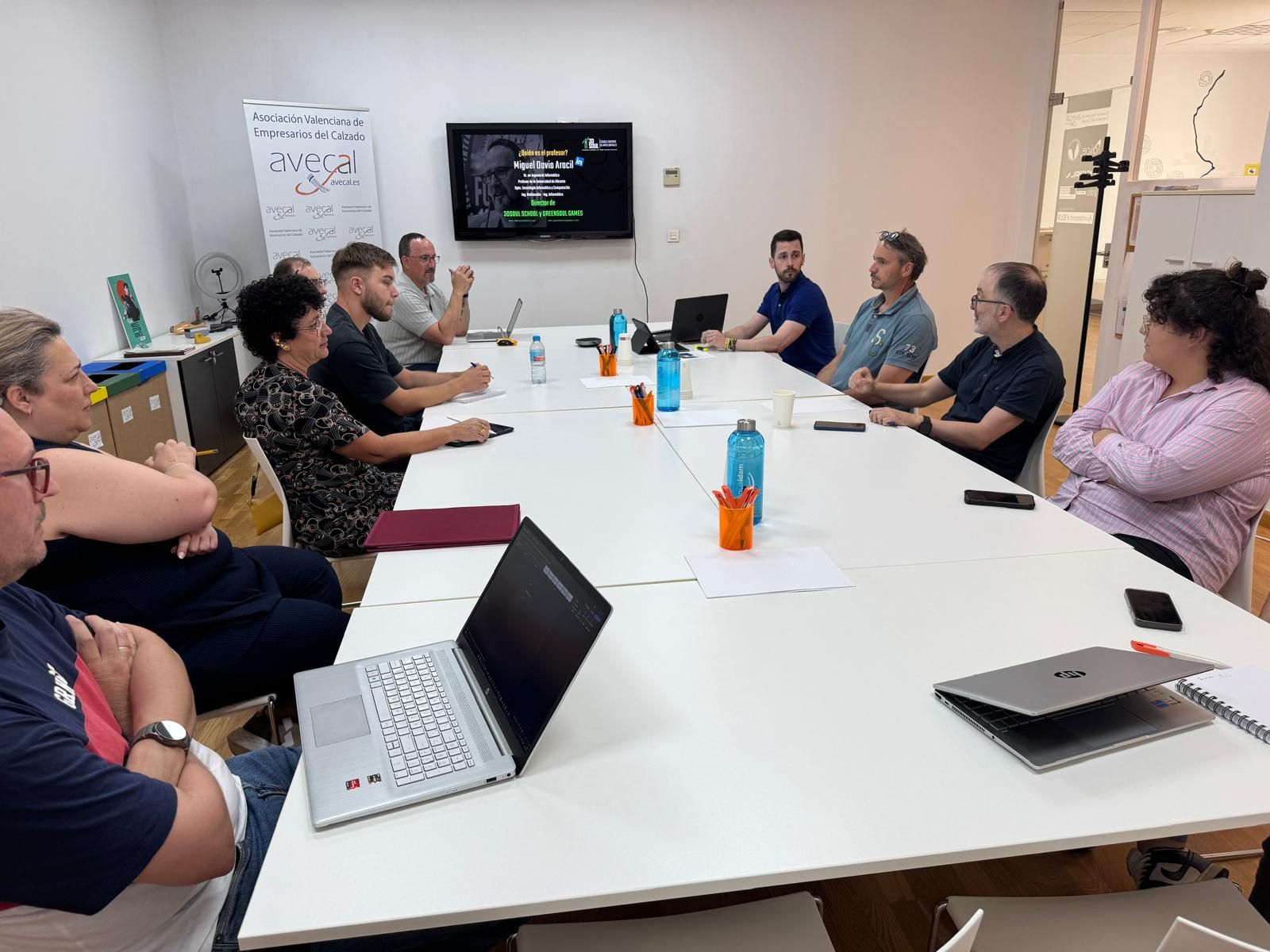 Session on AI usage by Avecal.
