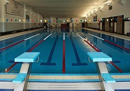Piscina de la Universidad de Alicante.